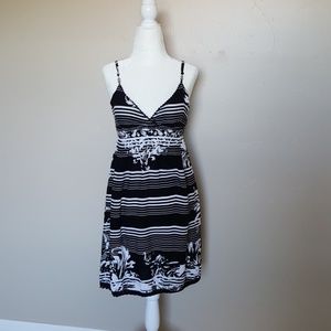 Black and White Sundress - 0001